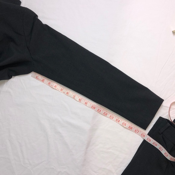 Tahari Suit Jacket(10)and Pants(8) - Picture 9 of 16